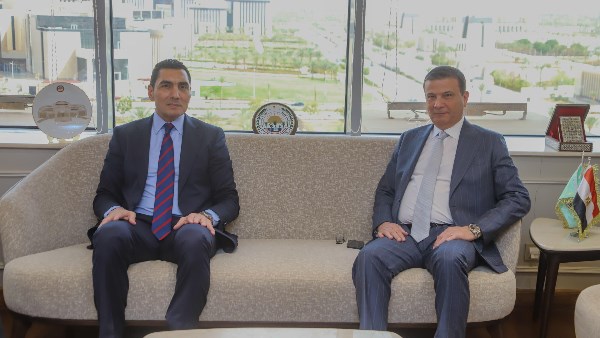 وزيرا الزراعة والرياضة يبحثان تعزيز التعاون المشترك وزيرا الزراعة والرياضة يبحثان تعزيز التعاون المشترك