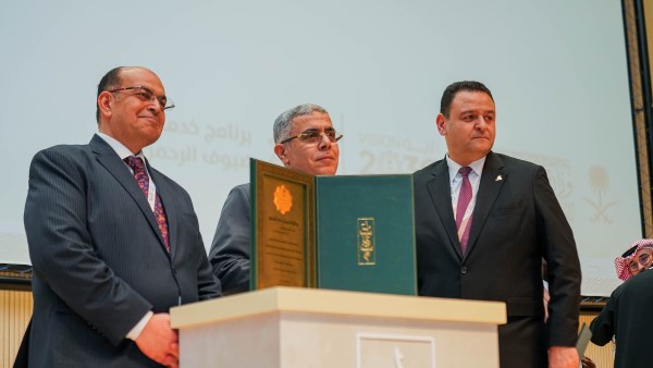الدرع الفضي لجائزة "لبّيتم"