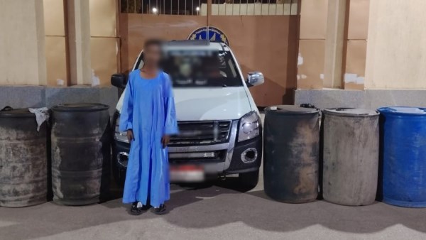 قبل بيعها بالسوق السوداء.. ضبط سيارة محملة بـ 1000 لتر سولار بأسوان
