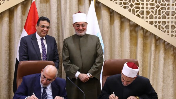 توقيع بروتوكول بين دار الإفتاء وجمعية سفراء الهداية