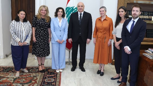جوزيف عون: لبنان متمسك بوقف النار والأعمال العسكرية جوزيف عون: لبنان متمسك بوقف النار والأعمال العسكرية