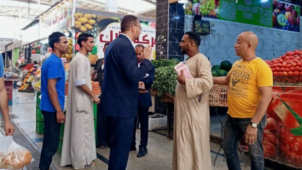 حملة رقابية لإحكام السيطرة على الأسواق بالغردقة