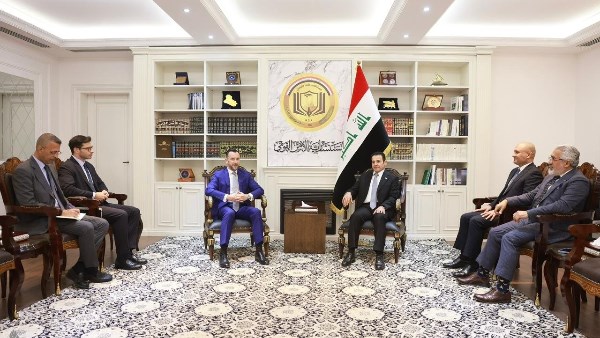 مستشار الأمن القومي العراقي والسفير الإيطالي: الحوار والتفاهمات مفتاح استقرار الشرق الأوسط