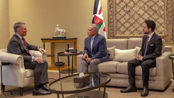 العاهل الأردني ووزير الدفاع الاسترالي