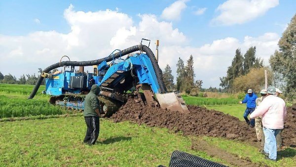 الدكتور سويلم يتابع حالة منظومة الصرف الزراعي وأعمال وأنشطة الهيئة