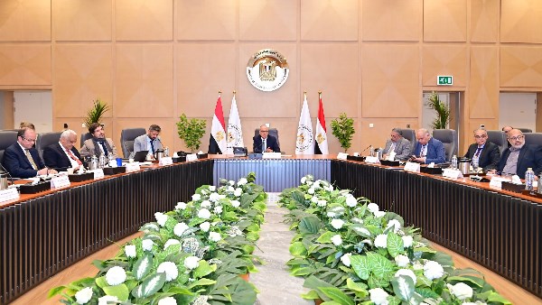 وزير الري والموارد المائية 