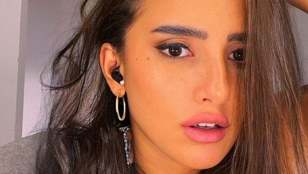  الفنانة زينة