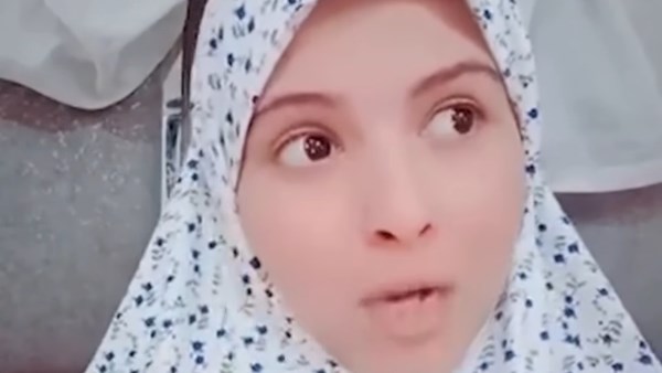 سيده تشكر موقف زوجها في مرضها 