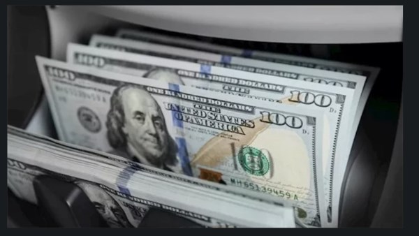 بين اتهامات بالخيانة ونهب أموال التبرعات.. أقنعة الإخوان الهاربين تتساقط
