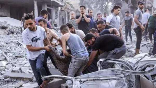 الصحة اللبنانية: 13 شهيدًا في غارات إسرائيلية على النبطية وجبشيت وكفردونين في جنوب البلاد