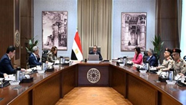 رئيس الوزراء يوجّه بسرعة الانتهاء من التعديلات الخاصة بملف التصالح على مخالفات البناء وتقنين أوضاعها مراعاة لمصالح المواطنين
