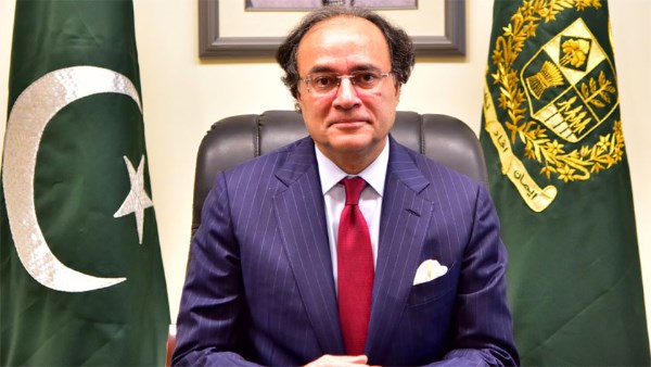 وزير مالية باكستان يتوجه إلى بكين لحضور مراسم إصدار أول "سندات باندا" لبلاده