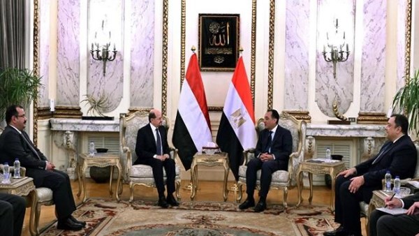 رئيس الوزراء يؤكد ثوابت الموقف المصري تجاه الأزمة اليمنية والمتمثل في دعم الحكومة الشرعية