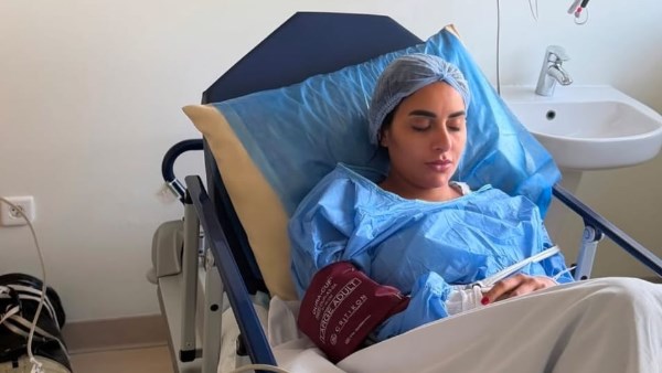 بعد 3 سنوات من المعاناة.. جوري بكر تجري منظار معدة بعد تعرضها لمشاكل صحية
