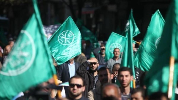 فضيحة جديدة تضرب الجماعة الإرهابية في تركيا .. الإخوان يستولون على أموال التبرعات فضيحة جديدة تضرب الجماعة الإرهابية في تركيا .. الإخوان يستولون على أموال التبرعات
