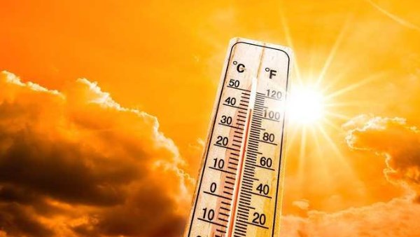 شبورة مائية وارتفاع الحرارة والرطوبة.. الأرصاد تحذ