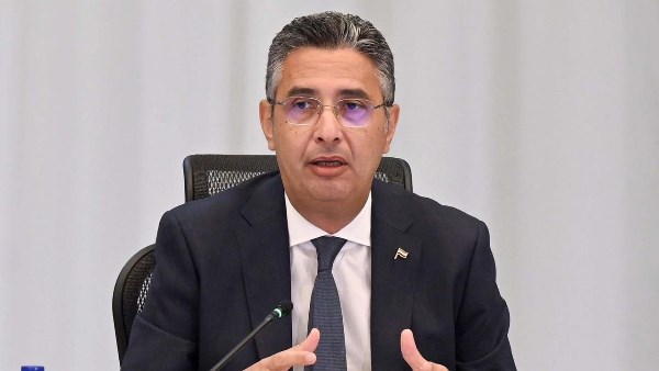 وزير التموين  