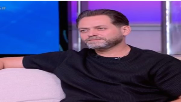 نادر نور : لست غاضبًا من أحد .. وأطالب باحترام الرد على الأغ