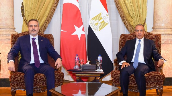 وزير الخارجية و نظيره التركي 