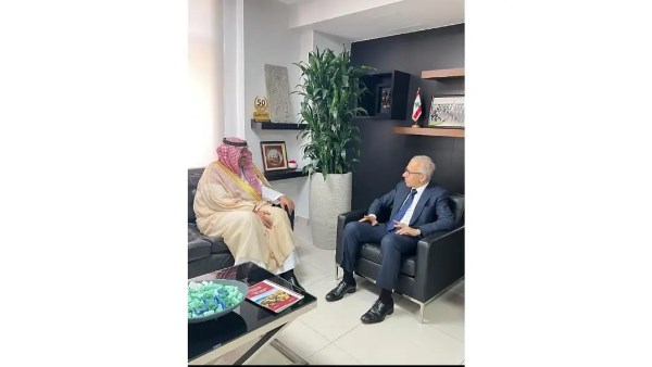 بحث العلاقات الاقتصادية بين البلدين