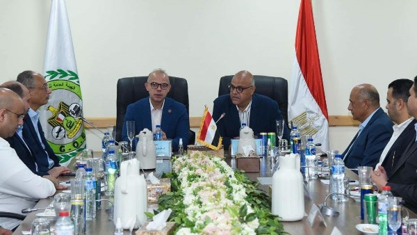 وزير الاستثمار