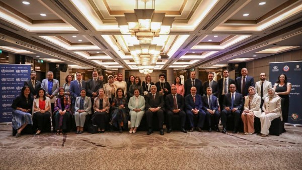 المائدة المستديرة 
