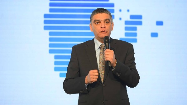 رئيس هيئة الشراء الموحد 