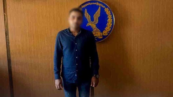 ضبط فرد أمن اداري انتحل صفة ضابط شرطة ونصب على المواطنين واستولى على أموالهم بالقليوبية
