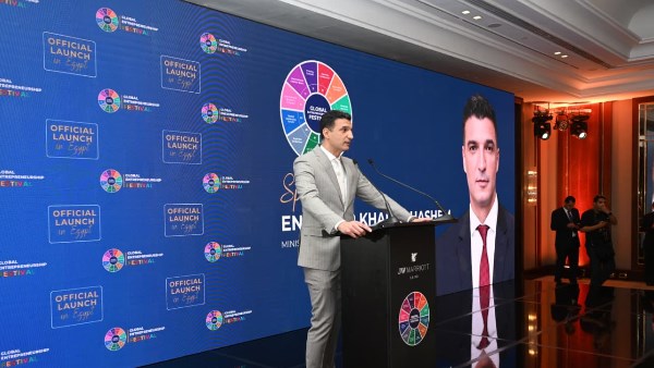 المهندس خالد هاشم وزير الصناعة