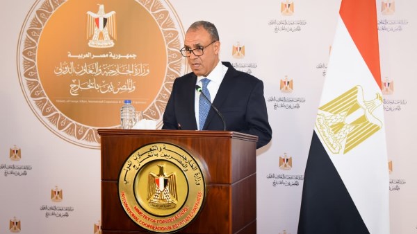 وزير الخارجية