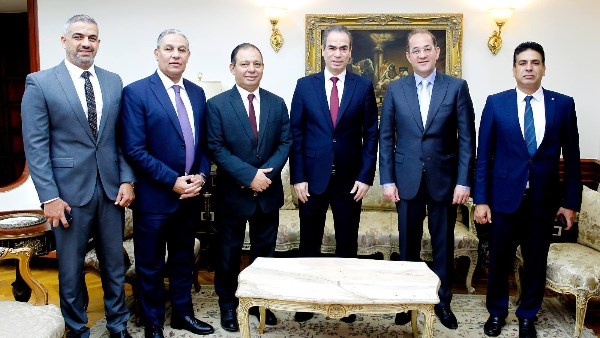 وزير المالية يزور استديو نجيب محفوظ