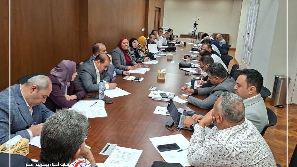 انتفاضة وحفنة قرارات من نقابة البيطريين لاحتواء أزمة سنة الا