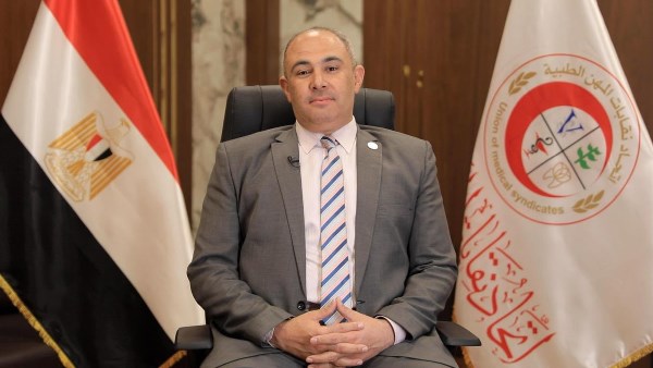 الدكتور الحسيني عوض