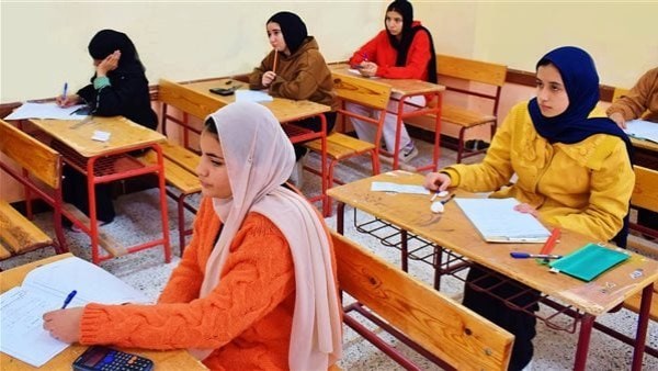 ماذا يحدث في امتحانات الإعدادية والثانوية بالمحافظات؟