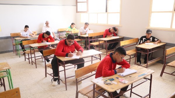 امتحانات الشهادة الاعدادية