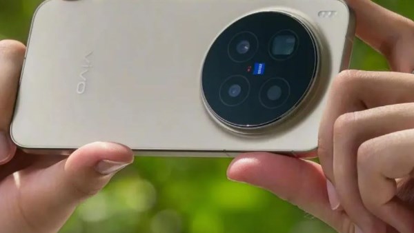 ينافس آيفون.. إليك مواصفات أحدث هواتف فيفو Vivo X500