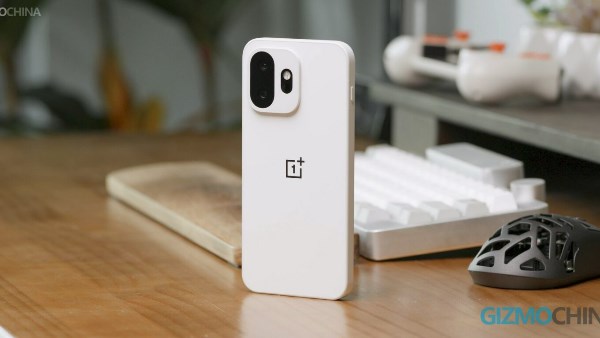 هاتف OnePlus 15s 