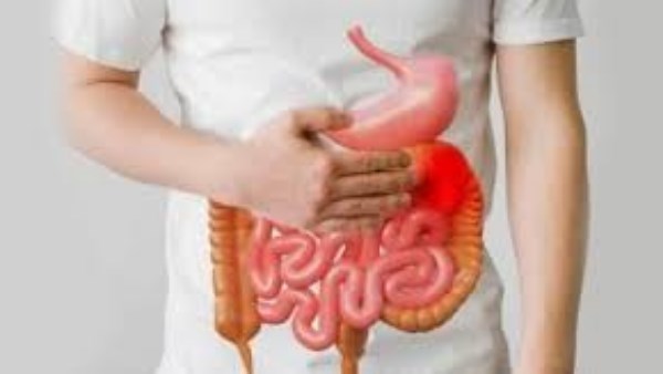 علامات مبكرة لمشكلات القولون لا يجب تجاهلها.. متى يستدعي الأمر زيارة الطبيب؟ 