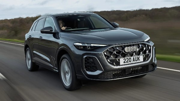  أودي Q5 سبورت باك e-hybrid