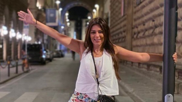 إنجى المقدم تستعرض جمالها فى اخر ظهور لها 