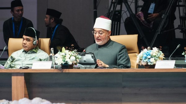 مفتي الجمهورية بالقمة الدولية الثالثة للقيادات الدينية بالعاصمة الماليزية كوالالمبور