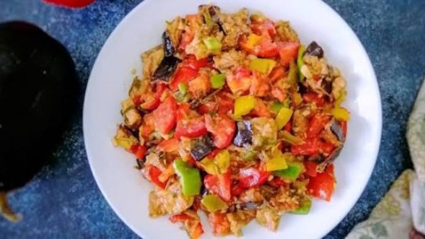 طريقة عمل الشطيطة الحارة بالباذنجان المشوي