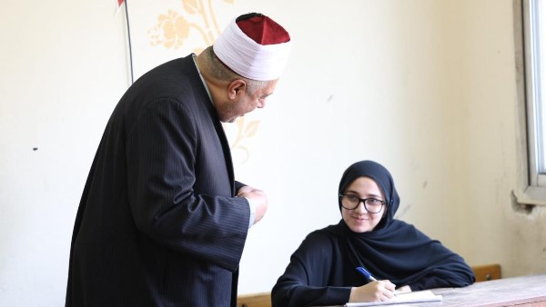 الشيخ أيمن عبد الغني
