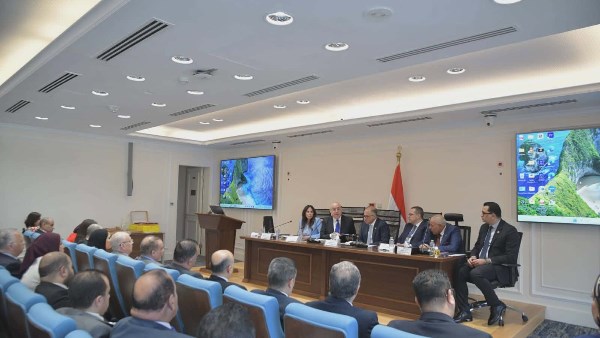 بحضور وزيرة الإسكان.. برلماني يعرض رؤية لتنظيم السوق العقاري