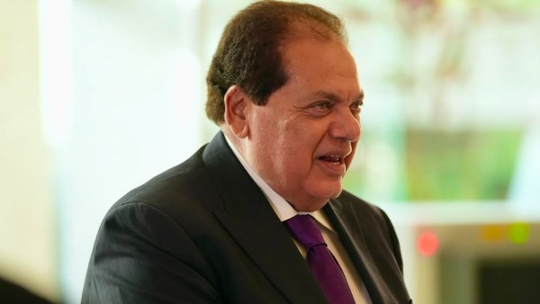 النائب محمد أبو العينين 