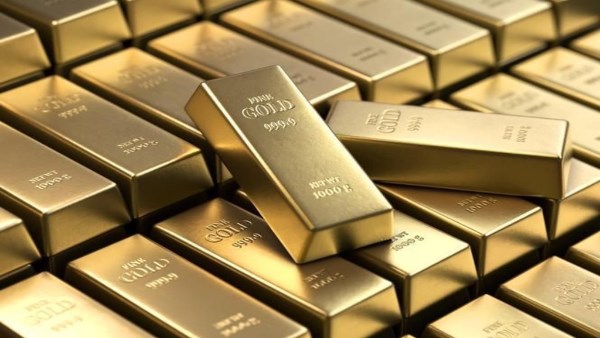 الذهب بين الفائدة والتوترات الجيوسياسية.. توقعات جديدة لحركة الأسعار في مصر