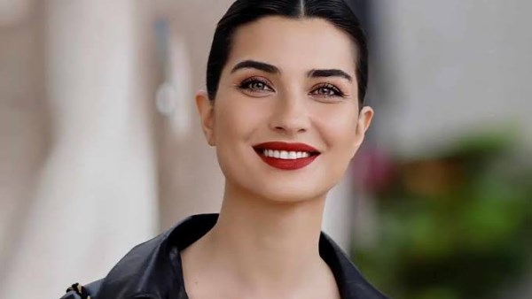 توبا بويوكستون عن مسلسل الأمير: لأول مرة أشارك في عمل متعدد 