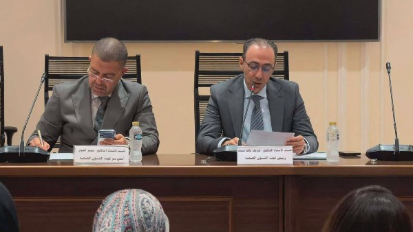  الدكتور شريف باشا، رئيس لجنة الشئون الصحية بمجلس النواب