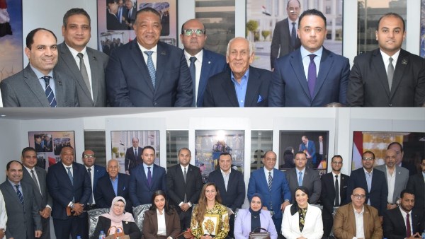 وفد التنسيقية يناقش مع قيادات حزب الحركة الوطنية وأعضائه عددًا من الملفات والقضايا المهمة