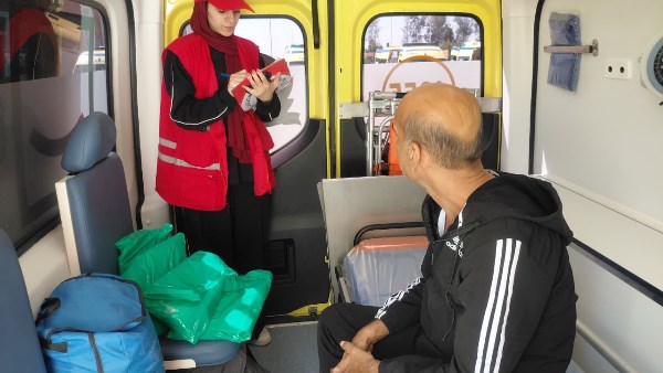الهلال الأحمر 